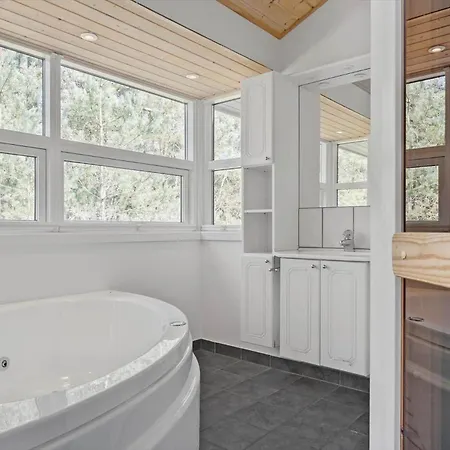1402-aakirkeby-poseregardsvejen-7 Holiday home